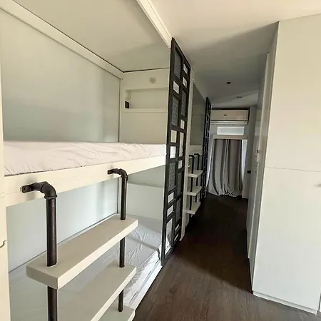 V Saigon Suites By Sms Hospitality
