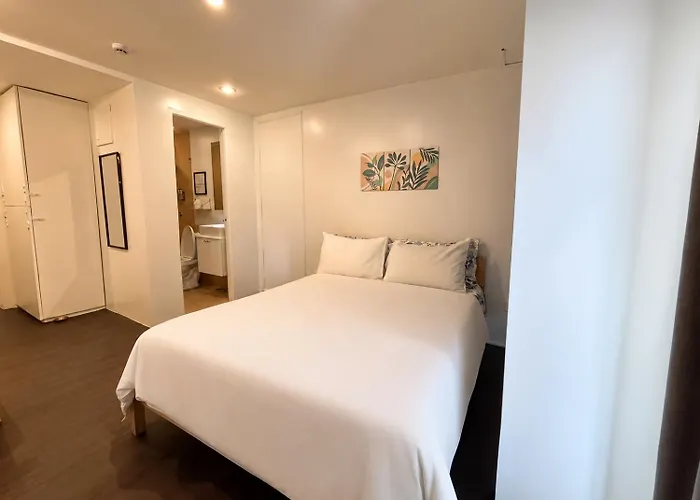 V Saigon By Sms Hospitality Manille